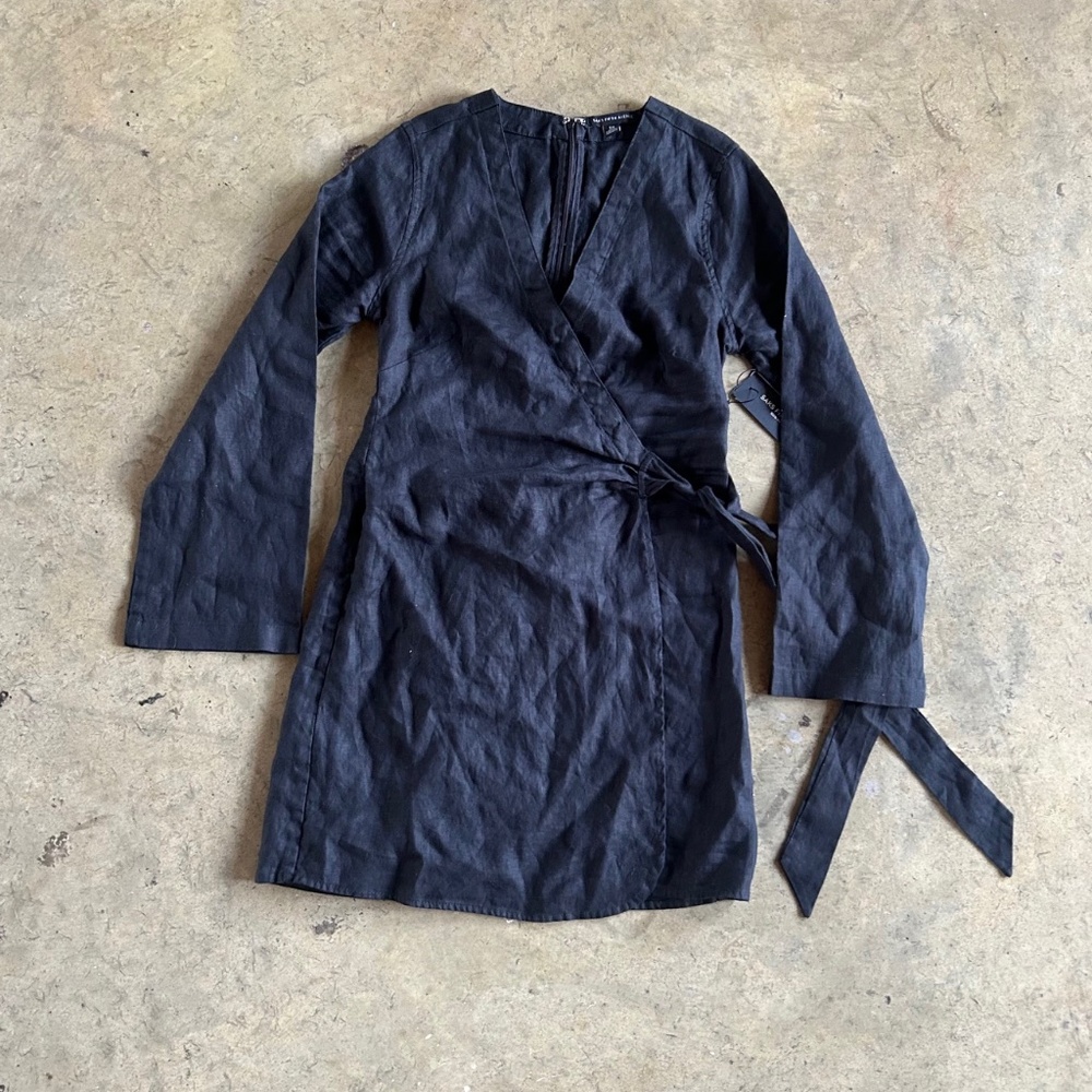 NWT Saks Fifth Avenue 100% linen dress